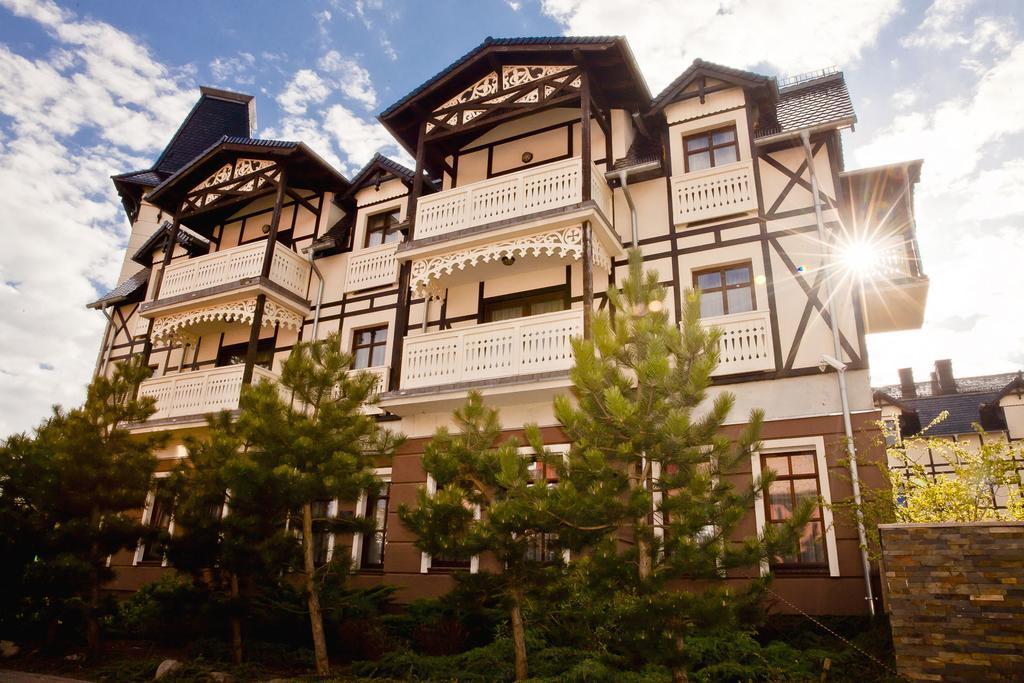 Hotel&Spa Stary Dziwnow Basen Swimming Pool Экстерьер фото