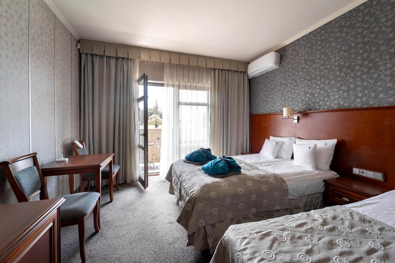 Hotel&Spa Stary Dziwnow Basen Swimming Pool Экстерьер фото