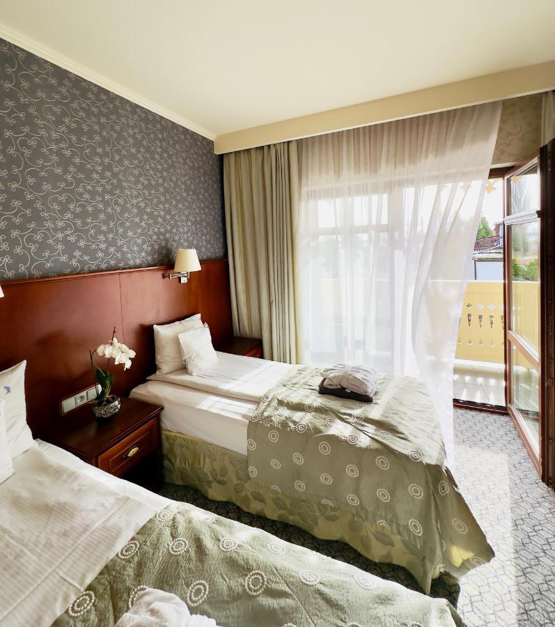 Hotel&Spa Stary Dziwnow Basen Swimming Pool Экстерьер фото