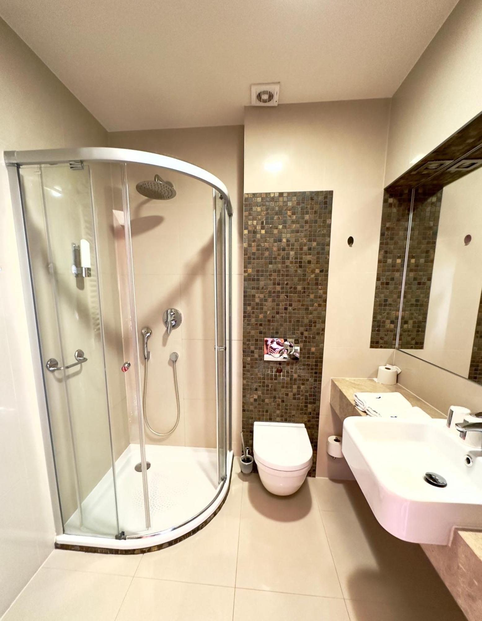 Hotel&Spa Stary Dziwnow Basen Swimming Pool Экстерьер фото