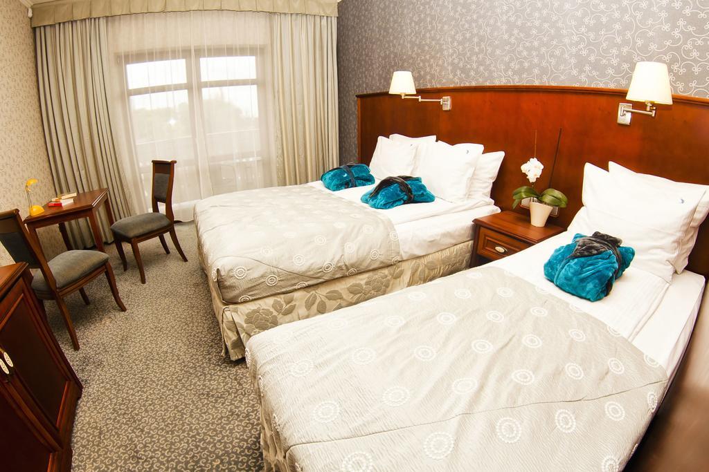 Hotel&Spa Stary Dziwnow Basen Swimming Pool Экстерьер фото